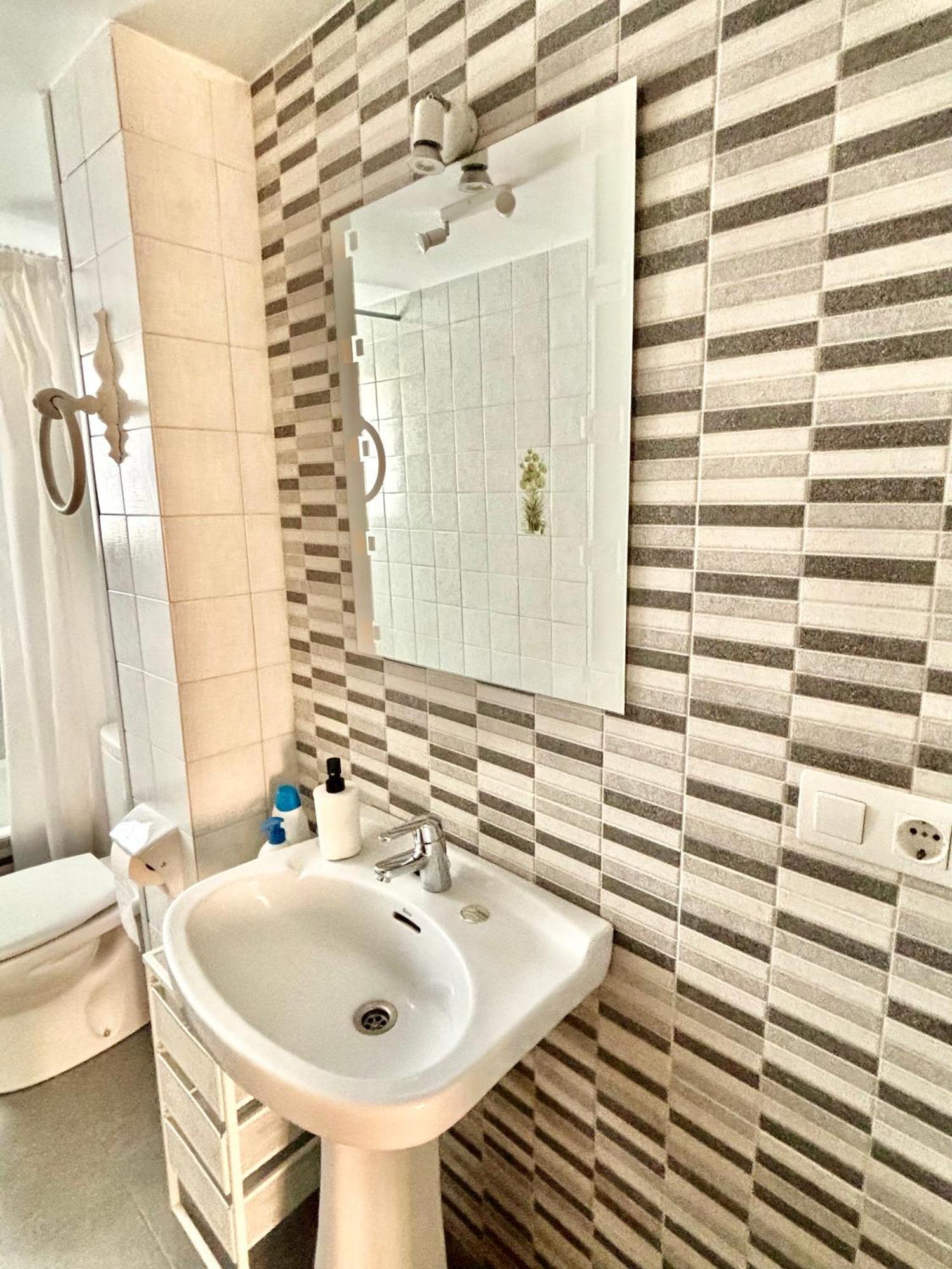 Apartamento Piso En El Precioso Pueblo De Colunga Exterior foto