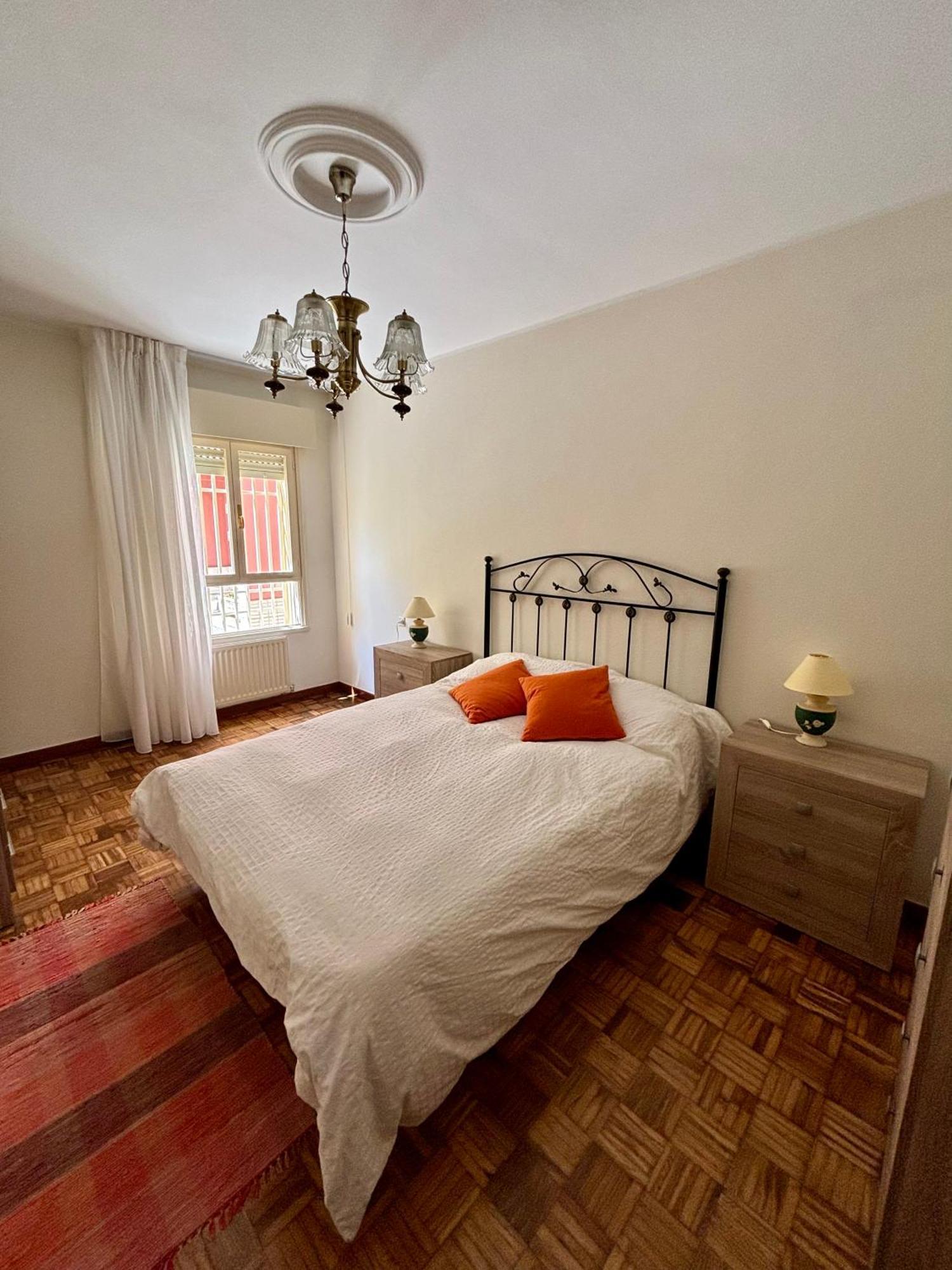 Apartamento Piso En El Precioso Pueblo De Colunga Exterior foto