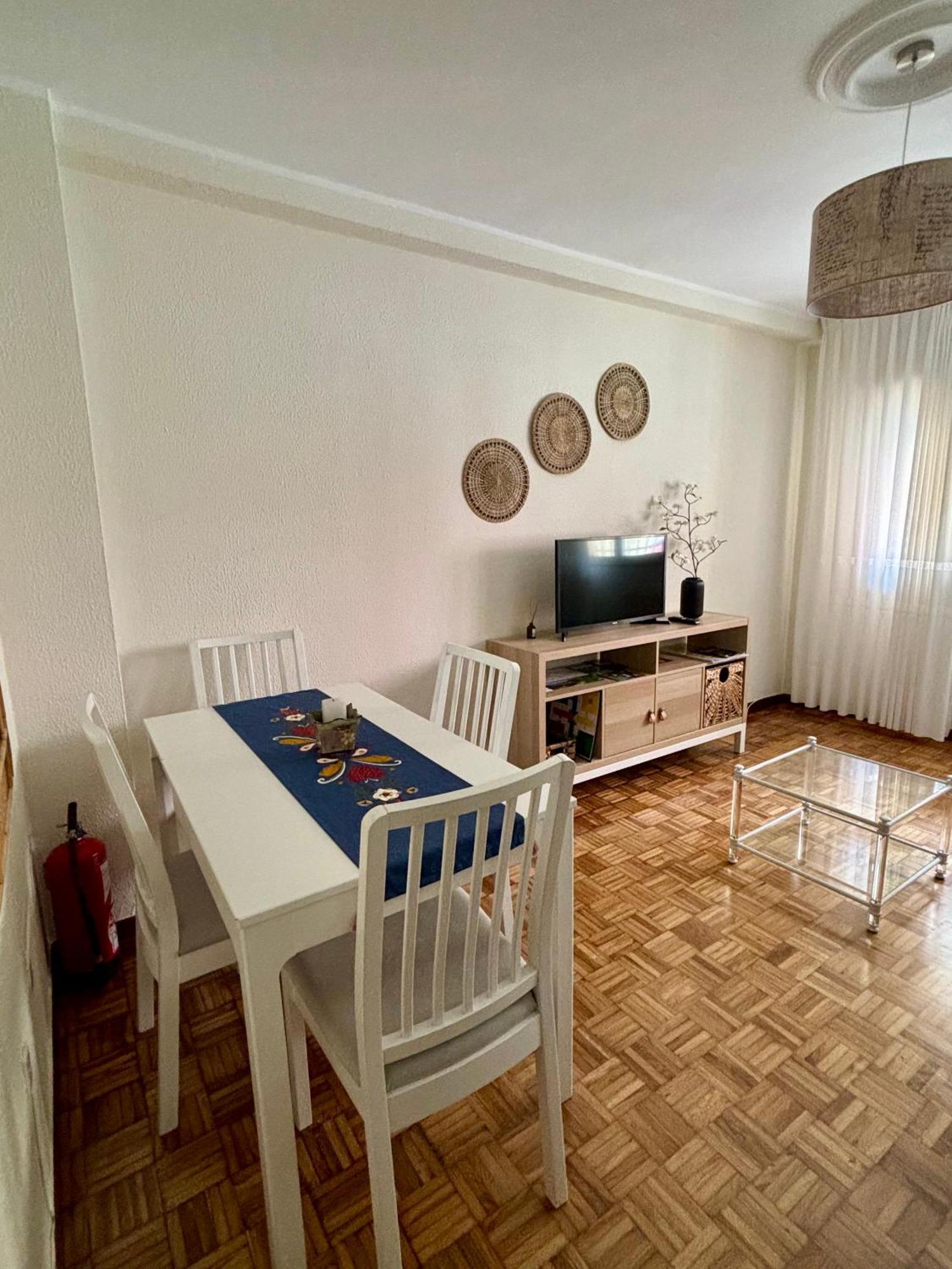 Apartamento Piso En El Precioso Pueblo De Colunga Exterior foto