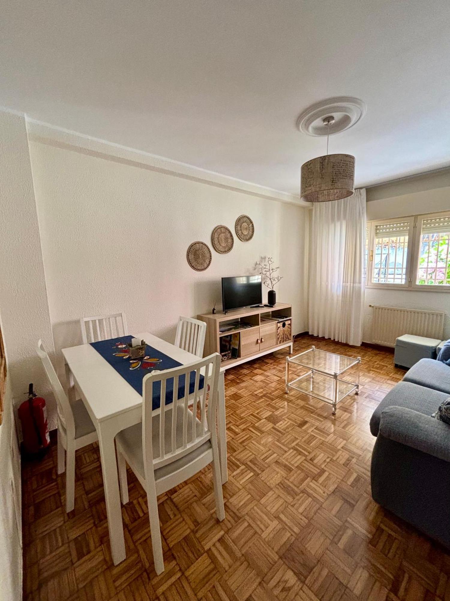 Apartamento Piso En El Precioso Pueblo De Colunga Exterior foto